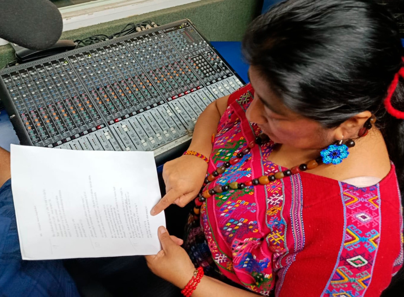 UNAM y UNICACH colaboran en la producción de El resplandor del ser, homenaje multilingüe a Rosario Castellanos